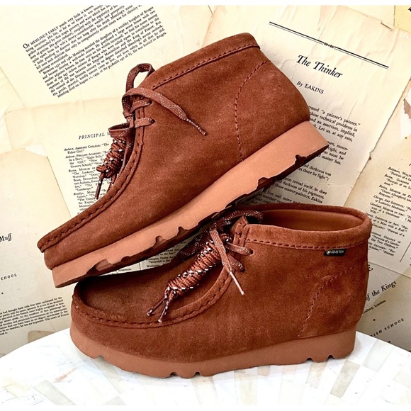 Anthropologie Clarks Wallabee Boots Mocha Bisque Suede Lace Up EVA Midsole - Picture 4 of 11